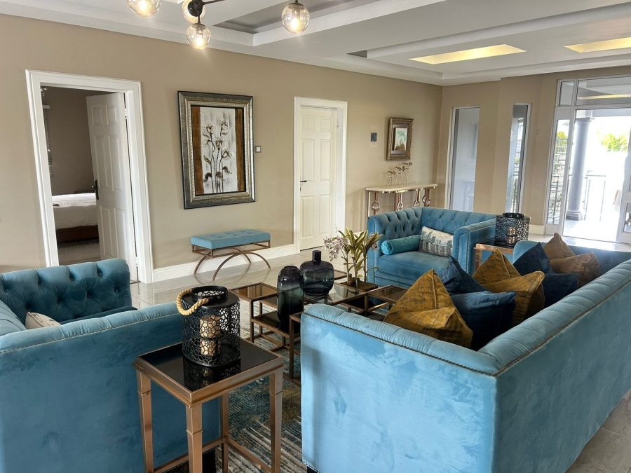 5 Bedroom Property for Sale in Nahoon Valley Park Eastern Cape